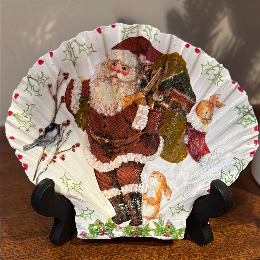Festive Santa Decorative shell